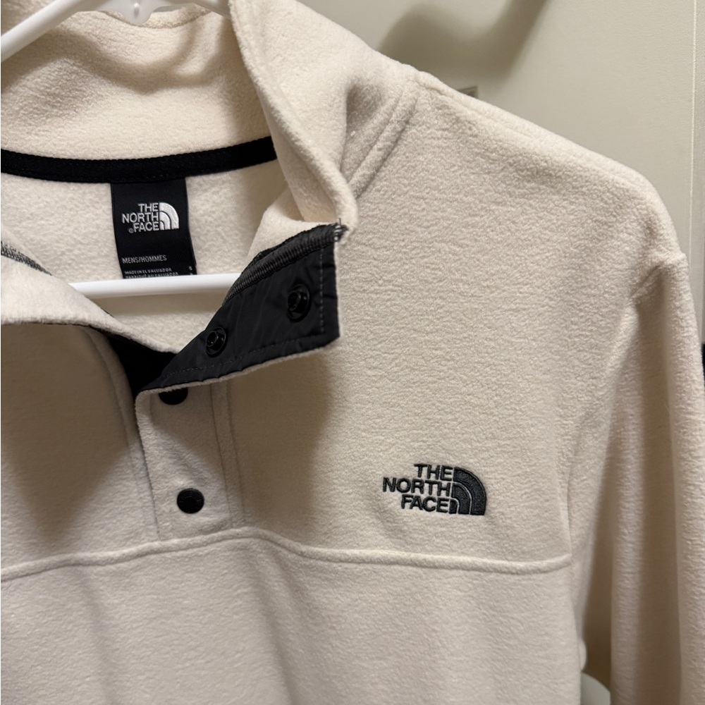 North Face Off-White Fleece Pullover